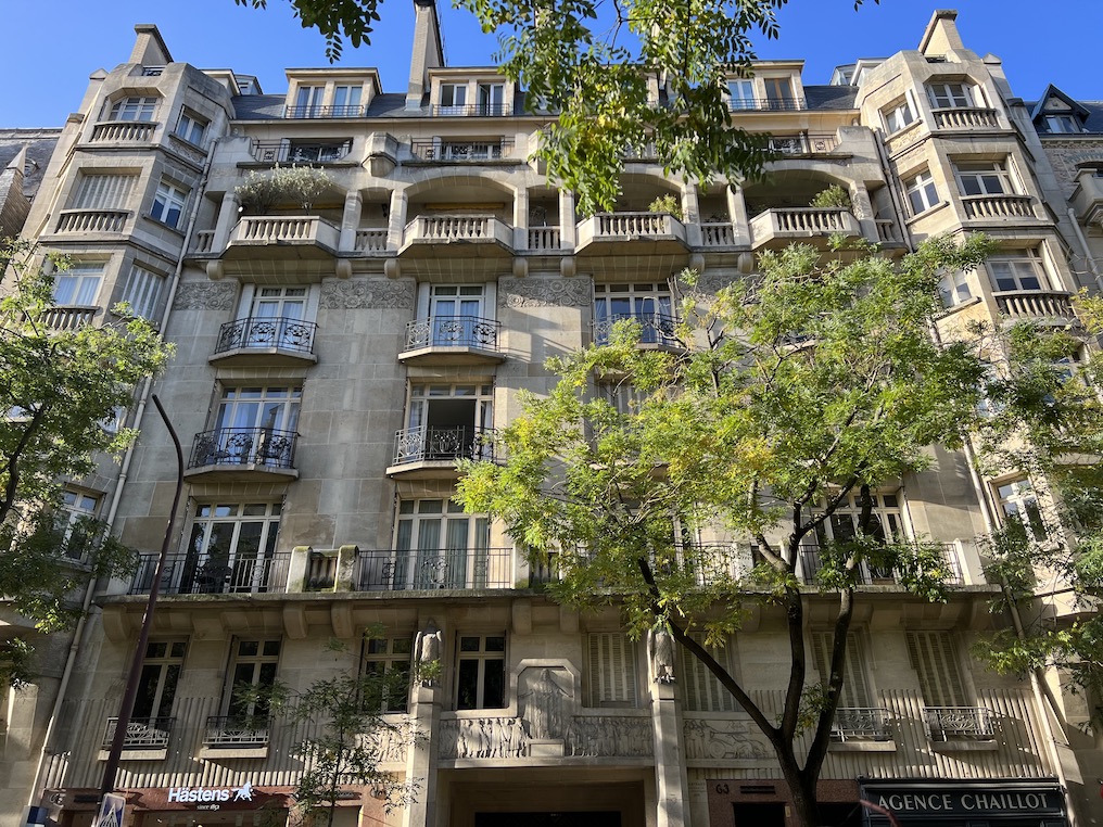 Façade Art Déco 63 avenue Raymond Poincaré Paris 16 - Appartement vendu par agence S de La Grandière Luxury Properties